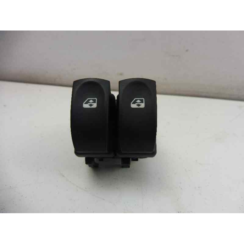 Recambio de mando elevalunas delantero izquierdo para renault grand modus authentique referencia OEM IAM 214939A  