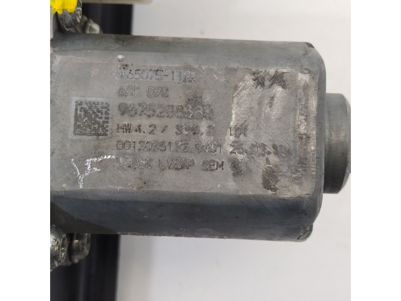 Recambio de elevalunas trasero izquierdo para citroën c4 grand picasso feel referencia OEM IAM 9676172480  