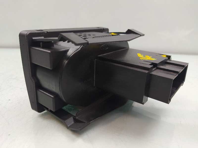 Recambio de mando luces para ford kuga (cbv) trend referencia OEM IAM 7M5T13A024AA  