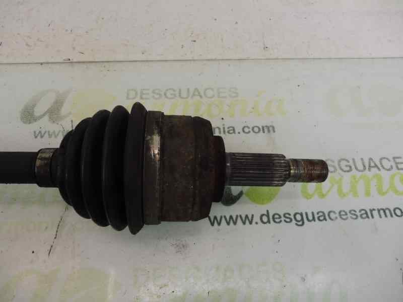 Recambio de transmision delantera izquierda para renault megane iii berlina 5 p dynamique referencia OEM IAM 8200788672  
