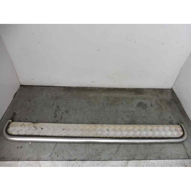 Recambio de estribos laterales para suzuki grand vitara jb (jt) 1.9 ddis jlx (5-ptas.) referencia OEM IAM   