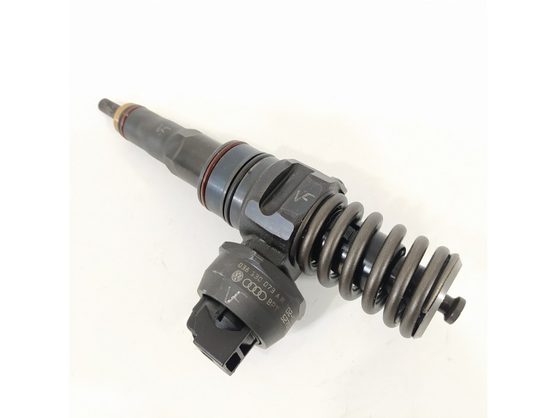 Recambio de inyector para audi a4 berlina (8e) 1.9 tdi (96kw) referencia OEM IAM 038130073AR 0414720214 