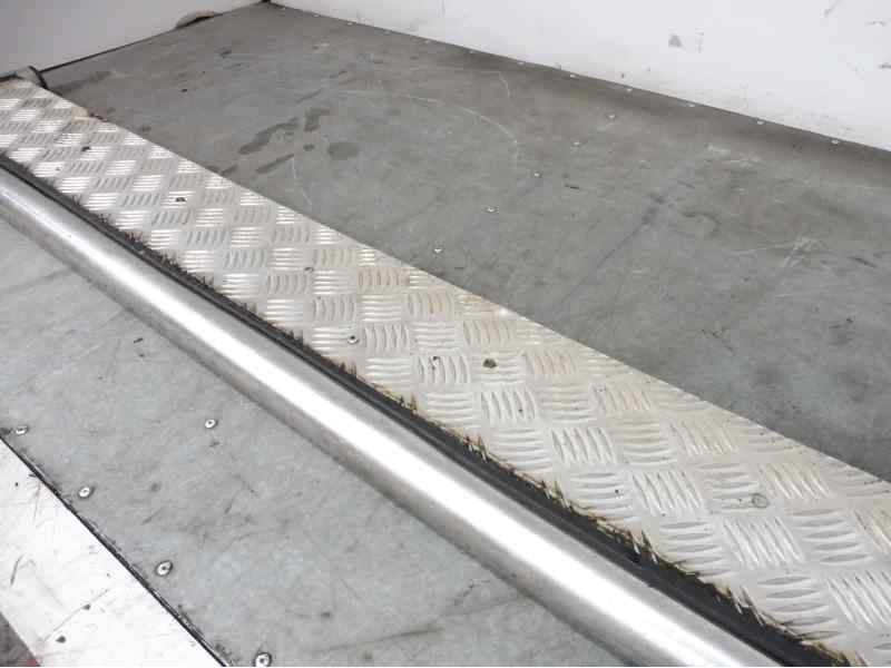 Recambio de estribos laterales para suzuki grand vitara jb (jt) 1.9 ddis jlx (5-ptas.) referencia OEM IAM   