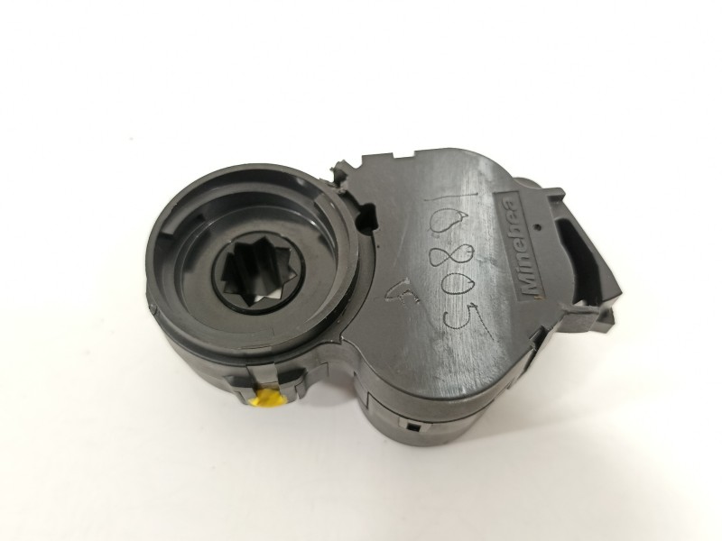 Recambio de motor apertura trampillas climatizador para nissan juke (f16) referencia OEM IAM T32088B HAC360VLG5 