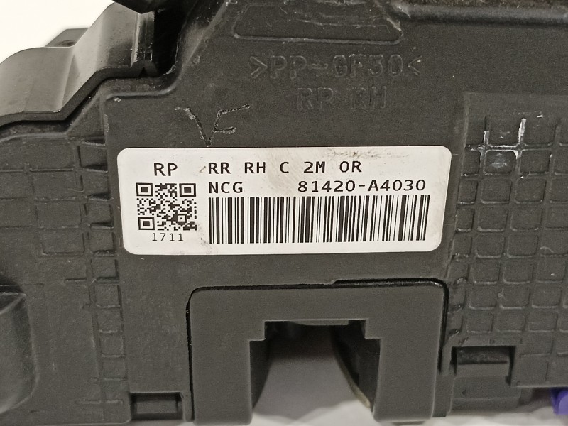 Recambio de cerradura puerta trasera derecha para kia carens ( ) business referencia OEM IAM 81420A4030  