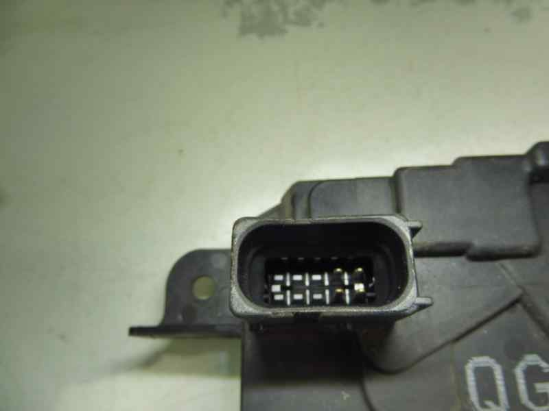 Recambio de cerradura puerta delantera derecha para opel zafira b cosmo referencia OEM IAM 13210749  