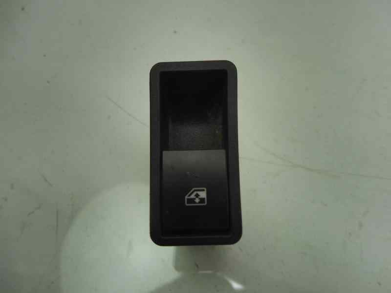 Recambio de mando elevalunas trasero izquierdo para opel zafira b cosmo referencia OEM IAM 1322871  
