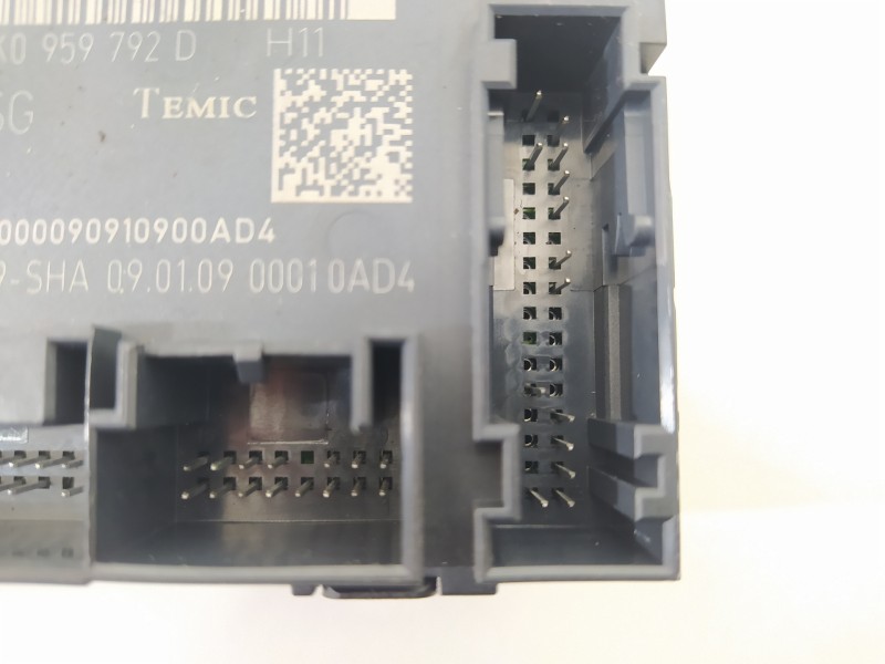 Recambio de modulo confort para audi q5 (8r) 2.0 tfsi (155kw) referencia OEM IAM 8K0959792D  