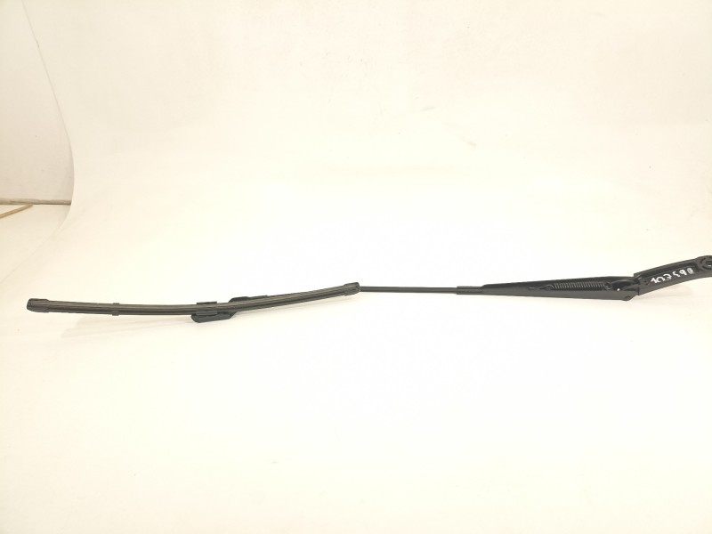 Recambio de brazo limpia delantero derecho para seat arona xperience referencia OEM IAM 6F1955410AVZ1  