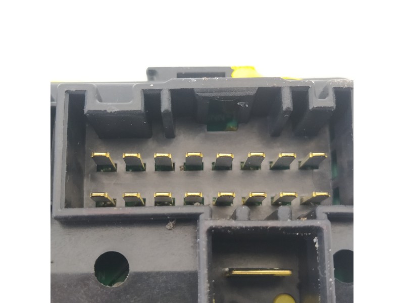 Recambio de caja reles / fusibles para kia carens ( ) business referencia OEM IAM 919513X130  