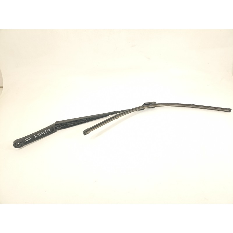 Recambio de brazo limpia delantero izquierdo para seat arona xperience referencia OEM IAM 6F1955409VZ1  