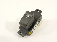 Recambio de mando elevalunas trasero izquierdo para ssangyong rexton w premium 2wd referencia OEM IAM 202006279