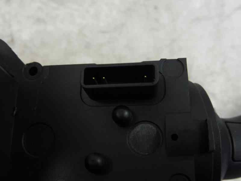 Recambio de mando intermitentes para audi a4 berlina (8e) 2.0 tdi 16v (103kw) referencia OEM IAM 4E0953513E  