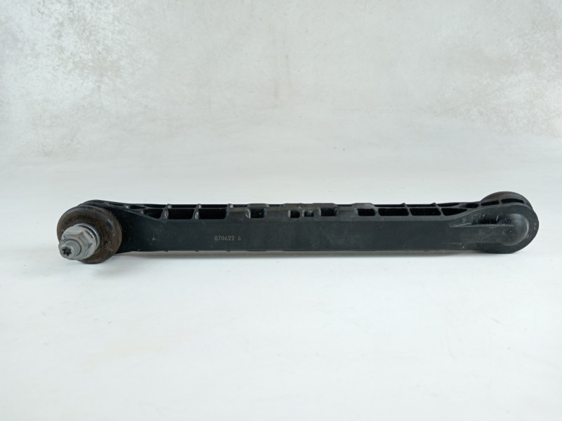 Recambio de bieleta estabilizadora delantera derecha para seat ibiza (kj1) fr referencia OEM IAM 2Q0411315  