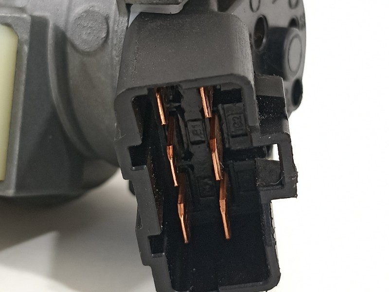 Recambio de conmutador de arranque para kia carens ( ) business referencia OEM IAM 49A6101110  