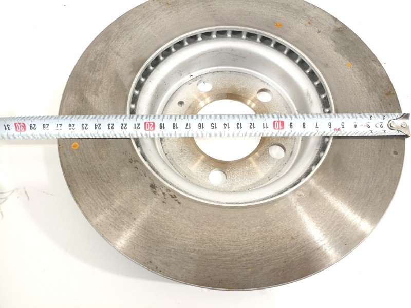 Recambio de disco freno delantero para seat arona xperience referencia OEM IAM 2Q0615301H  