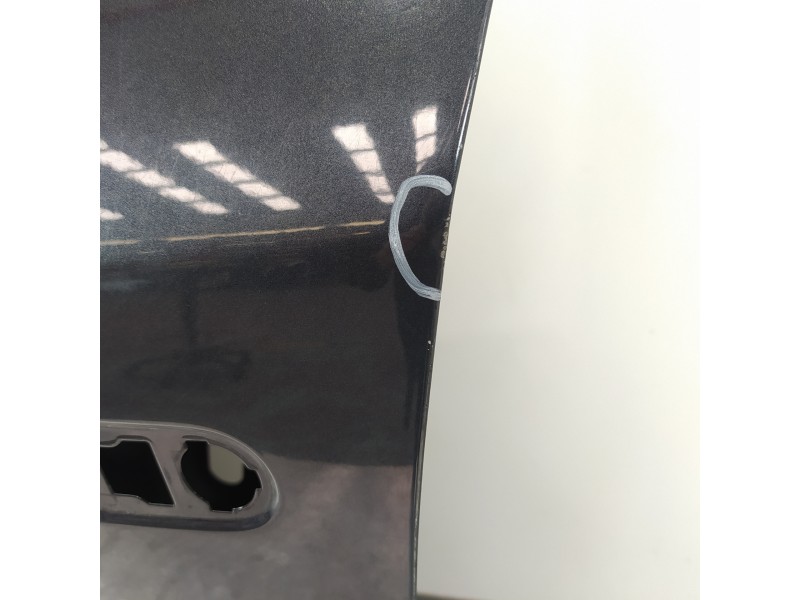 Recambio de puerta delantera izquierda para renault megane iii berlina 5 p emotion referencia OEM IAM 7703074688  