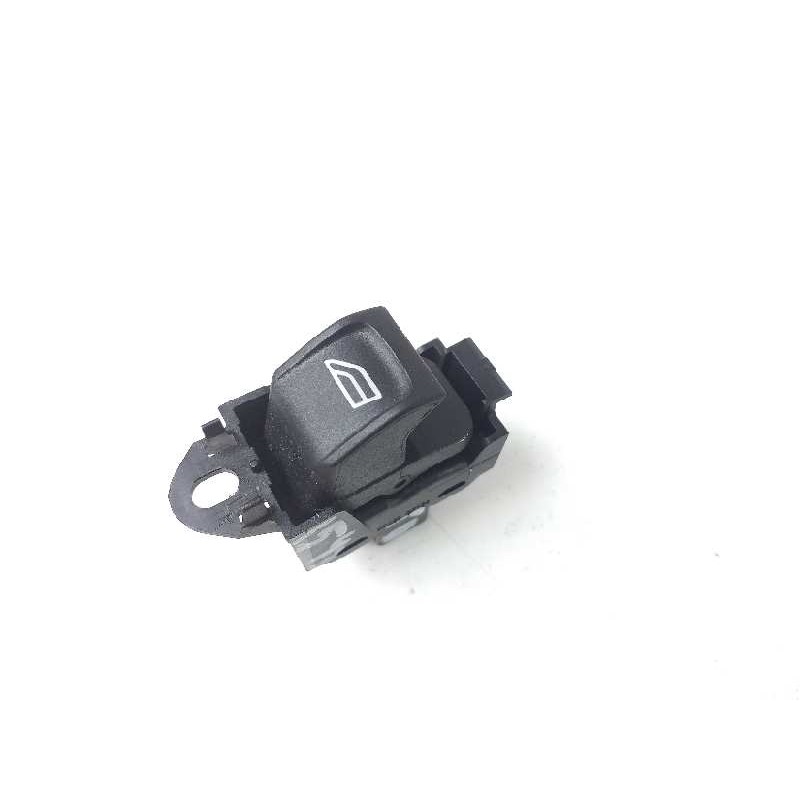 Recambio de mando elevalunas trasero derecho para volvo xc70 summum awd referencia OEM IAM 30773273  