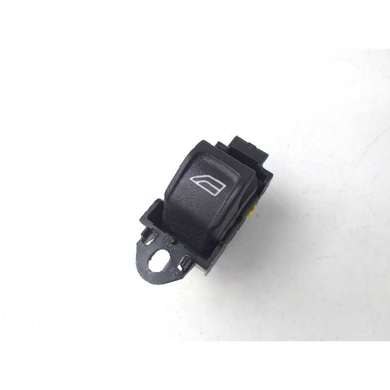 Recambio de mando elevalunas trasero izquierdo para volvo xc70 summum awd referencia OEM IAM 30773273  