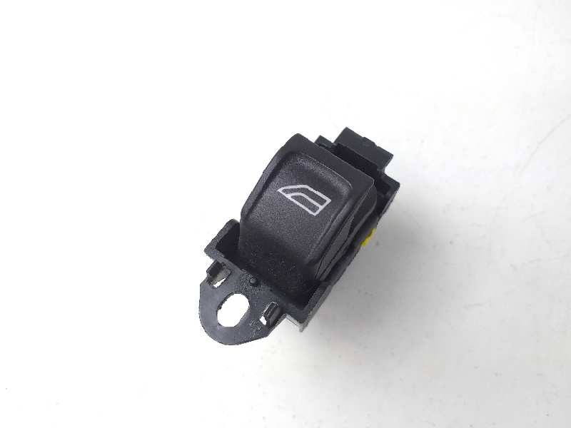 Recambio de mando elevalunas trasero izquierdo para volvo xc70 summum awd referencia OEM IAM 30773273  