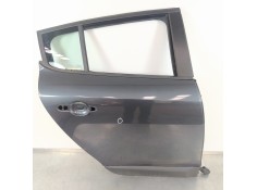 Recambio de puerta trasera derecha para renault megane iii berlina 5 p emotion referencia OEM IAM PA6GF30  