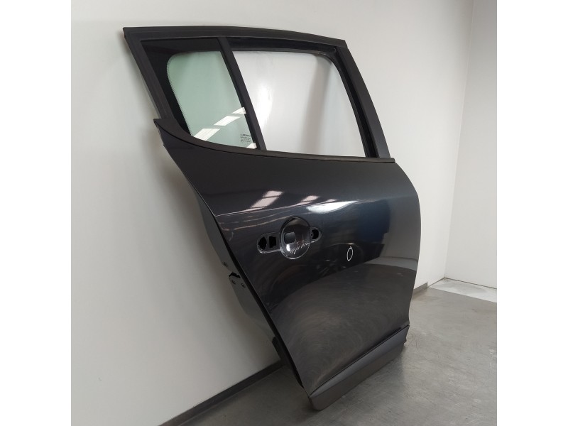 Recambio de puerta trasera derecha para renault megane iii berlina 5 p emotion referencia OEM IAM PA6GF30  