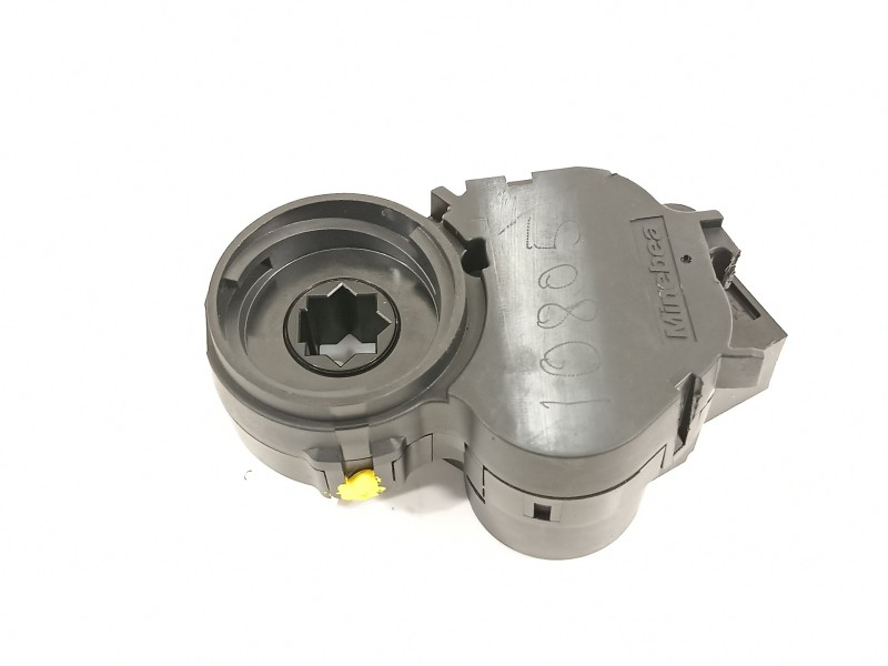 Recambio de motor apertura trampillas climatizador para nissan juke (f16) referencia OEM IAM T32088B HAC360VLG5 