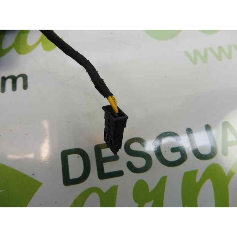 Recambio de mando volante para mercedes-benz clase cla (w117) cla 220 cdi (117.303) referencia OEM IAM 2185400762 2185400662 