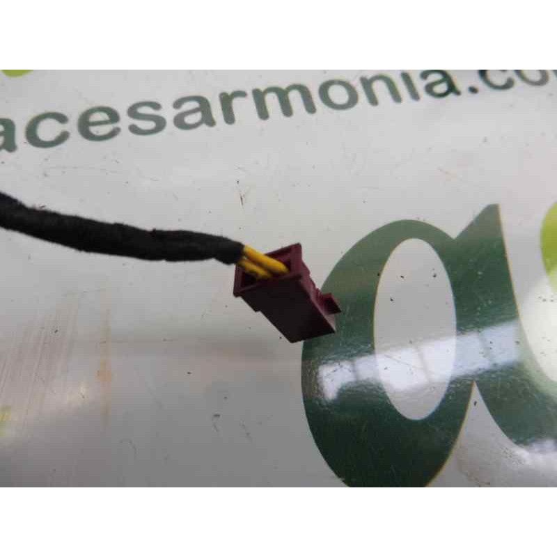 Recambio de mando volante para mercedes-benz clase cla (w117) cla 220 cdi (117.303) referencia OEM IAM 2185400762 2185400662 