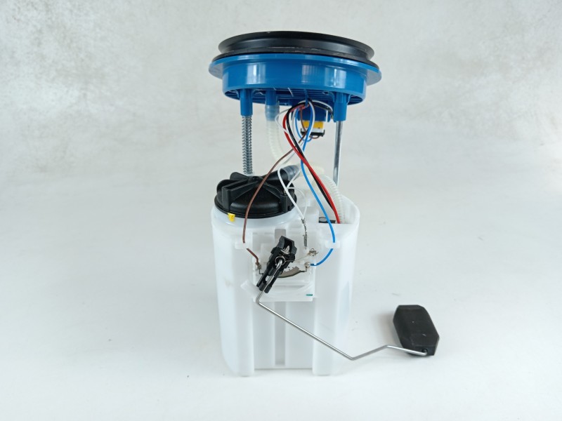 Recambio de bomba combustible para seat ibiza (kj1) fr referencia OEM IAM 2Q0919051L  