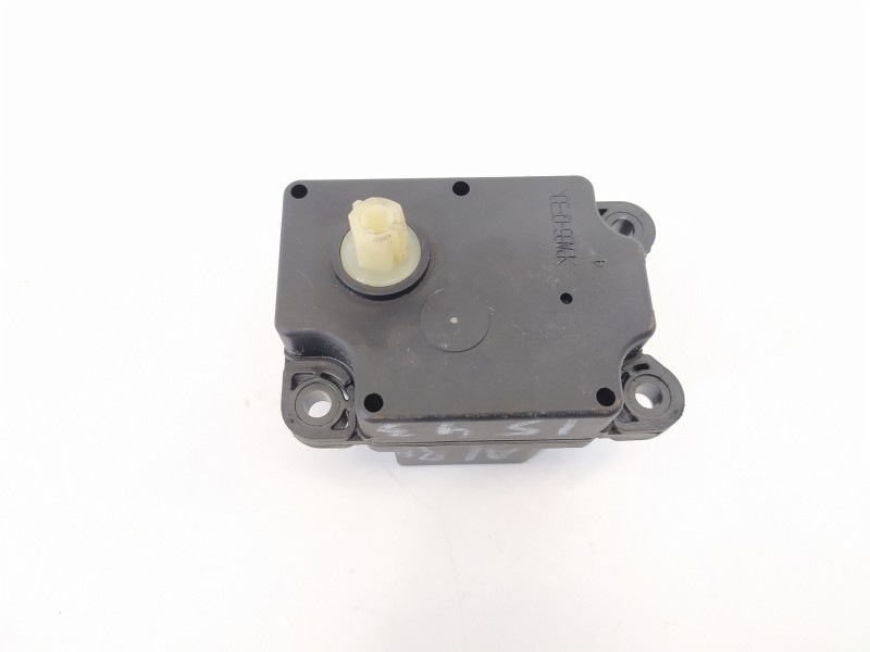 Recambio de motor apertura trampillas climatizador para volvo xc70 summum awd referencia OEM IAM 6G9N19E616  