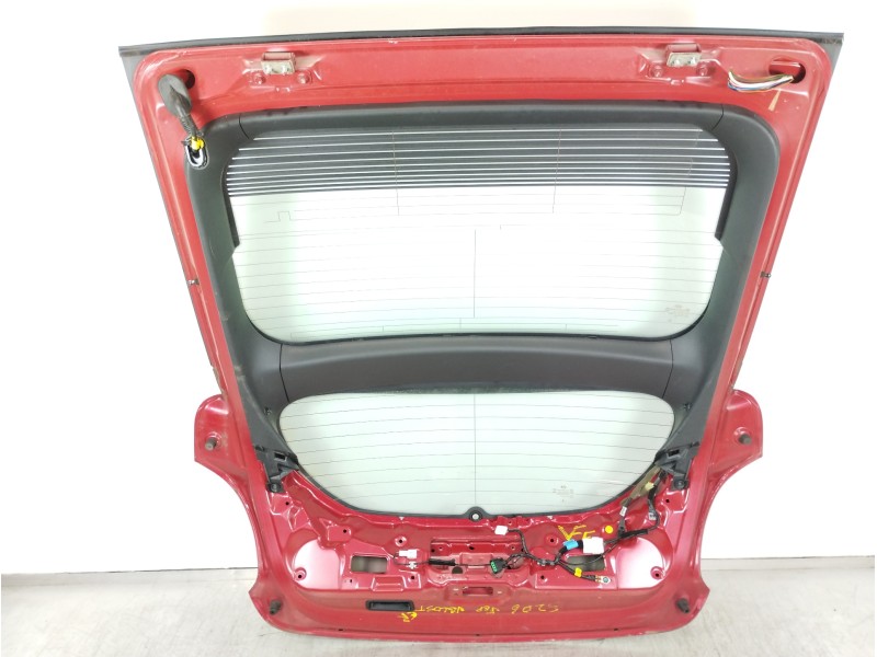Recambio de porton trasero para hyundai veloster tecno referencia OEM IAM 737002V011  