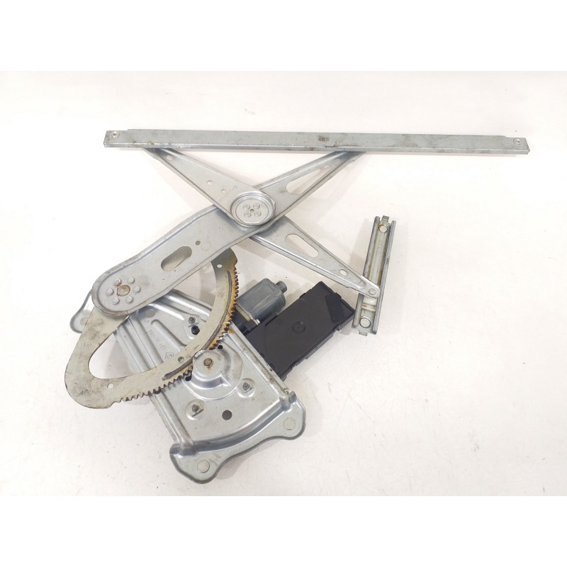 Recambio de elevalunas delantero izquierdo para renault megane iii berlina 5 p emotion referencia OEM IAM 807210002R 807315510R 