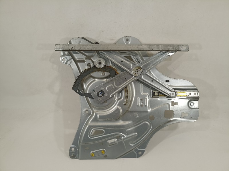 Recambio de elevalunas delantero derecho para hyundai ix35 classic 2wd referencia OEM IAM 824802Y000 402390B 