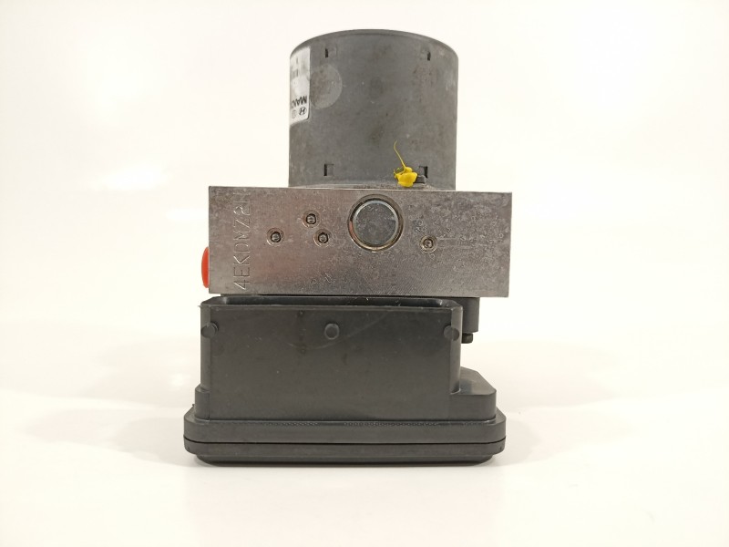 Recambio de abs para hyundai veloster tecno referencia OEM IAM 589202V200 BH6013G600 