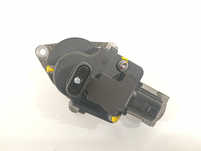 Recambio de valvula egr para hyundai ix35 classic 2wd referencia OEM IAM 284102F000  