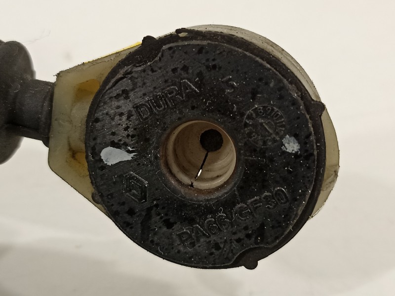 Recambio de no identificado para renault megane iii berlina 5 p emotion referencia OEM IAM 8200781046  