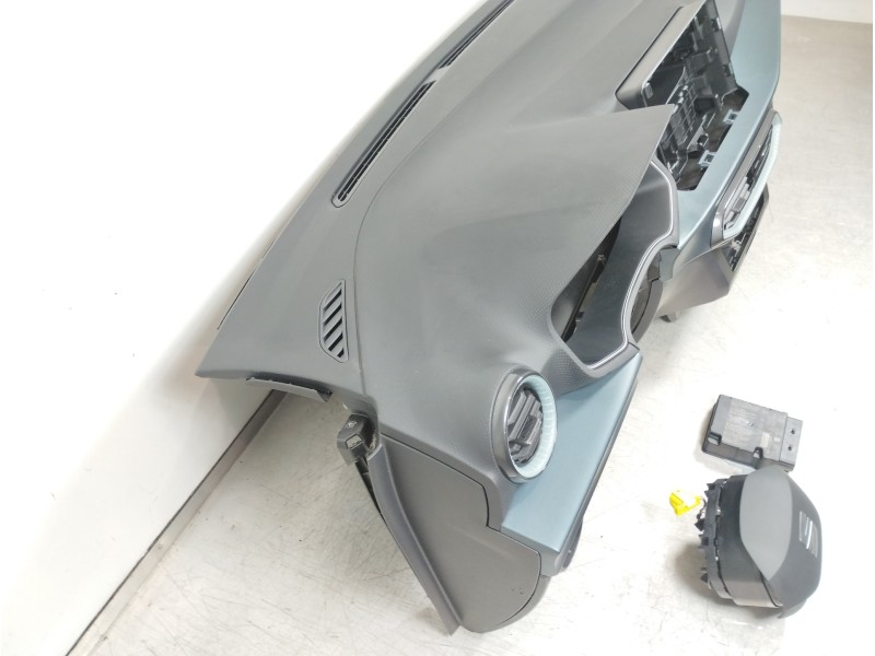 Recambio de kit airbag para seat arona xperience referencia OEM IAM 6F1857075 6F0880201 5QF959655