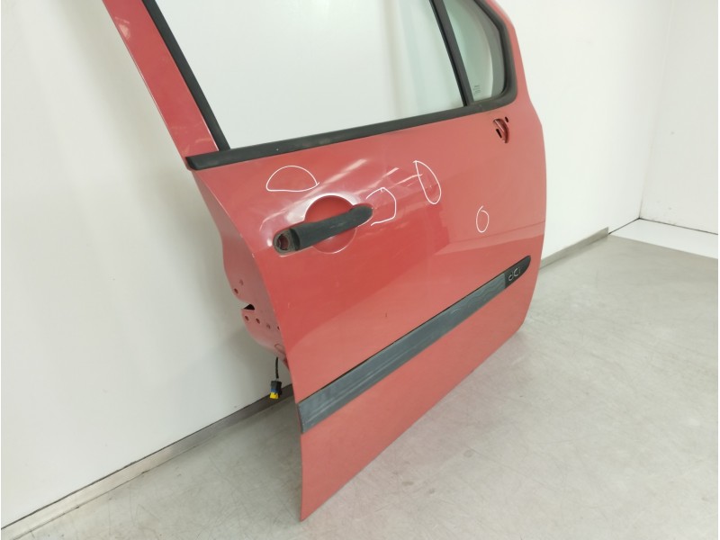 Recambio de puerta delantera derecha para renault modus authentique referencia OEM IAM 7751475518  