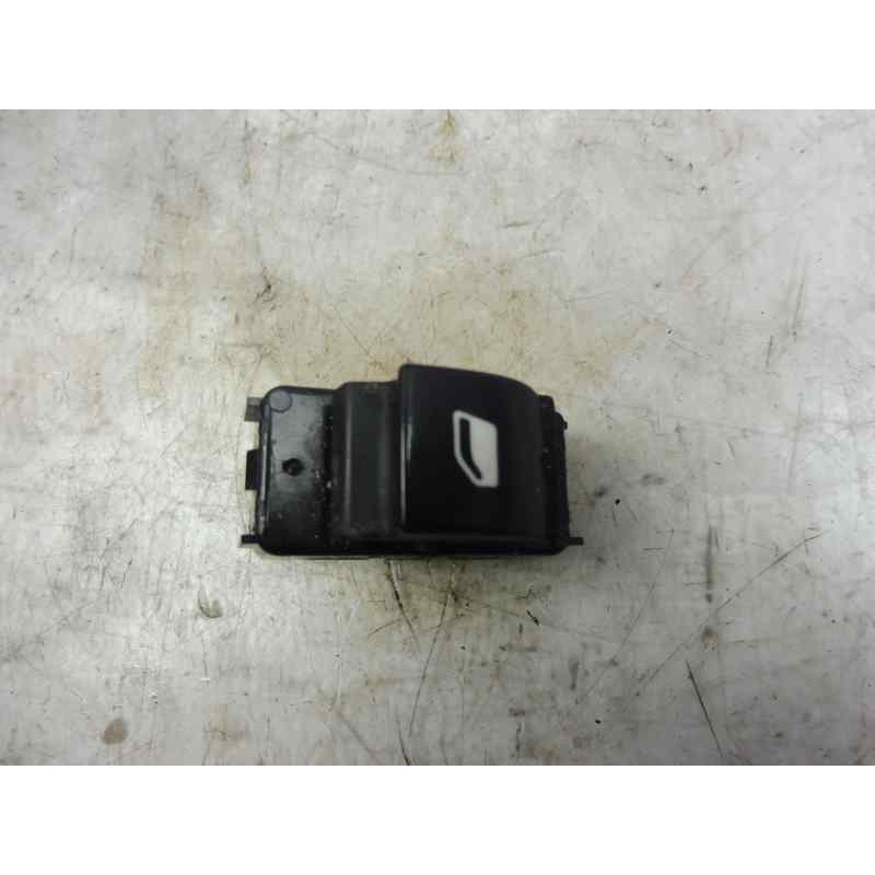 Recambio de mando elevalunas delantero derecho para peugeot 308 access referencia OEM IAM 96762292ZD  