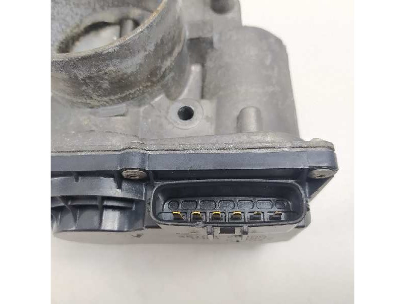 Recambio de caja mariposa para hyundai veloster tecno referencia OEM IAM 351002B300 157003N29 