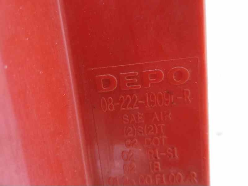 Recambio de piloto trasero izquierdo para daewoo kalos 1.4 se referencia OEM IAM 96540268  