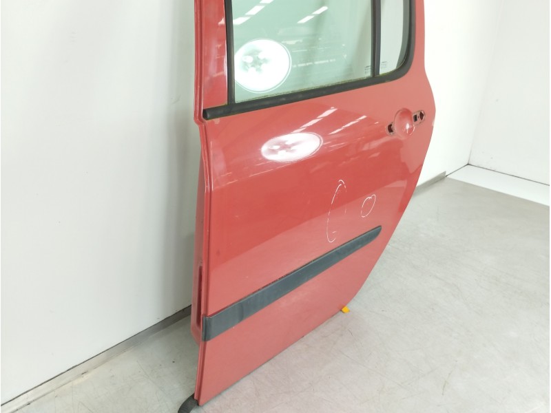 Recambio de puerta trasera izquierda para renault modus authentique referencia OEM IAM 7751475519  