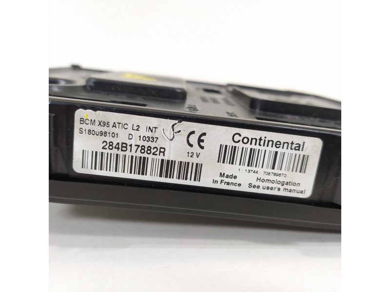 Recambio de modulo electronico para renault megane iii berlina 5 p emotion referencia OEM IAM 284B17882R S180098101 