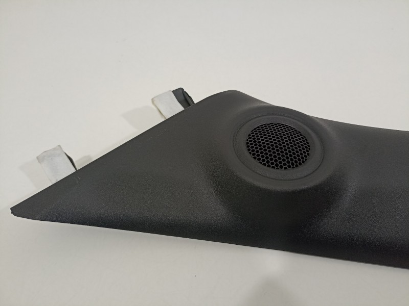 Recambio de molduras delanteras para nissan juke (f16) referencia OEM IAM 769126PA0A  