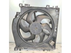 Recambio de electroventilador para renault clio iii expression referencia OEM IAM 8200966248  