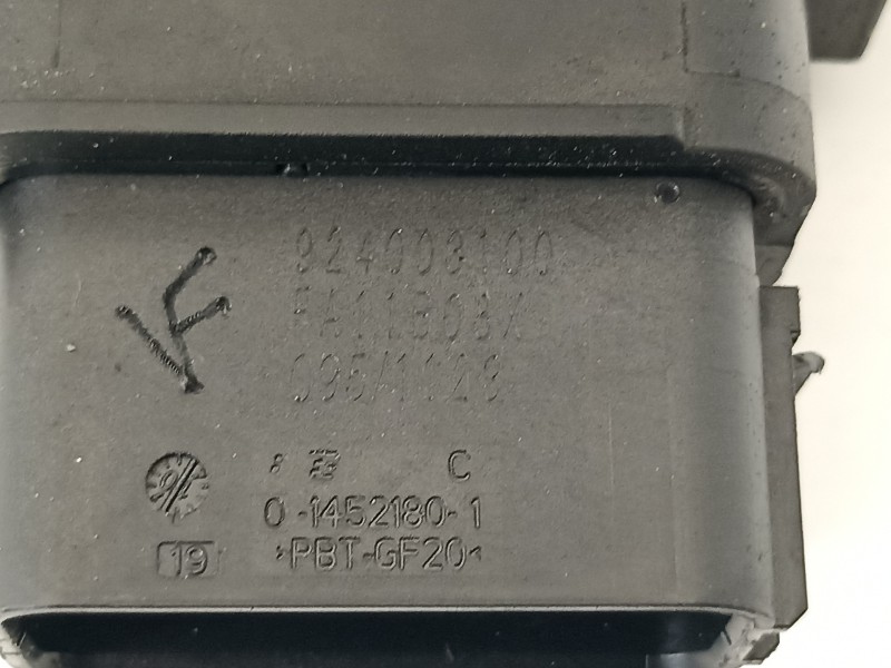 Recambio de cerradura puerta delantera izquierda para volvo c30 1.6 d drive kinetic referencia OEM IAM 924003100  