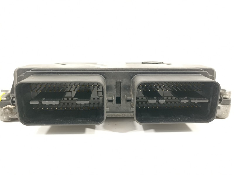 Recambio de centralita motor uce para suzuki swift berlina (mz) gl (5-ptas.) referencia OEM IAM 3392062J02  