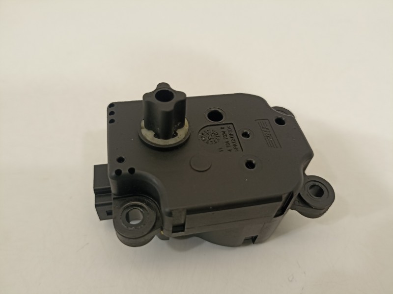 Recambio de motor apertura trampillas climatizador para alfa romeo 159 sportwagon (140) 1.9 jtdm 16v / selective referencia OEM 