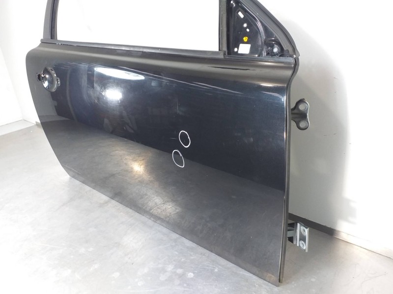 Recambio de puerta delantera derecha para volvo c30 1.6 d drive kinetic referencia OEM IAM 31335484  